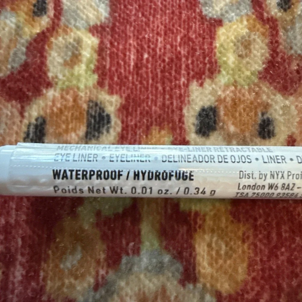 NYX Retractable Eye Liner - Waterproof, Twist-up Eye‎ Liner Pencil, White Sealed